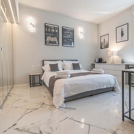 מילאנו Moscova Luxury New Suite מראה חיצוני תמונה